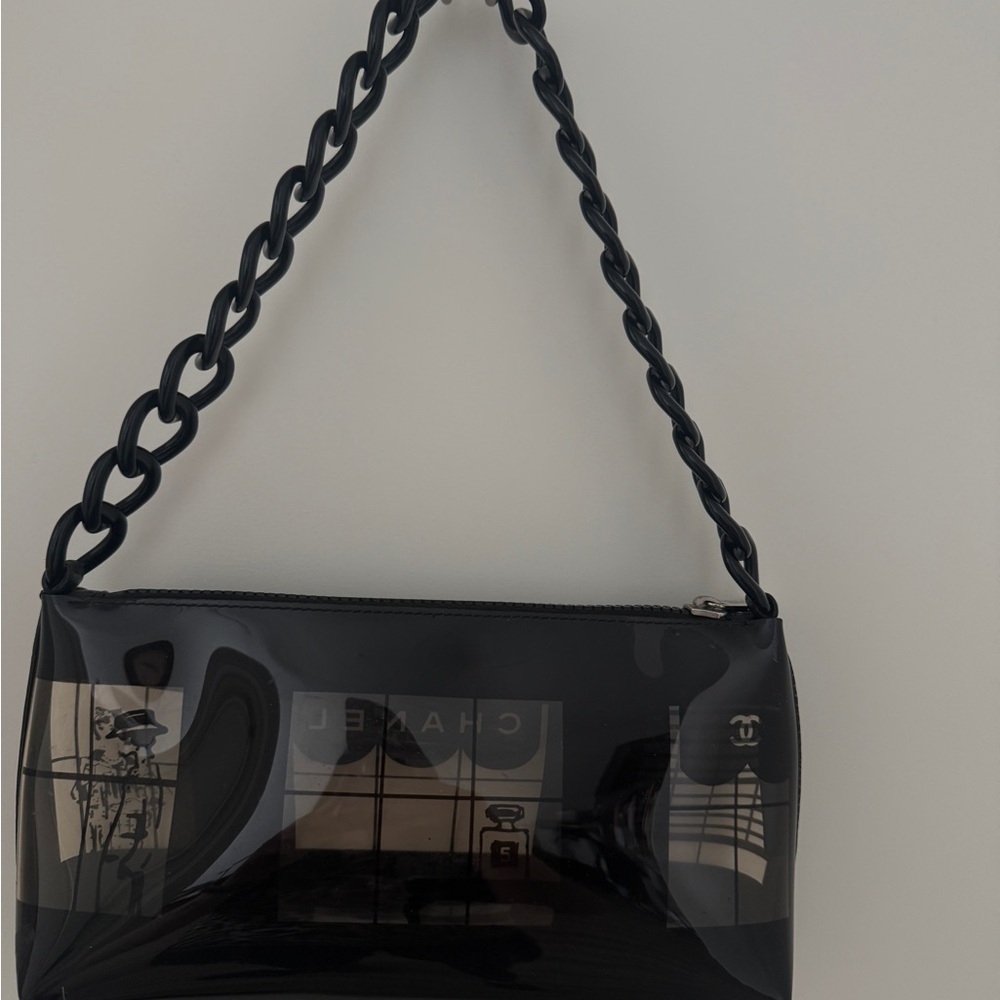 Chanel Coco Window Pochette - Picture 12 of 13